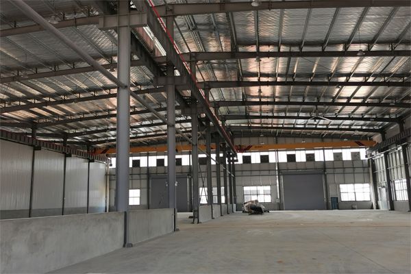 通風(fēng)降溫方式多種多樣，那么我們選擇哪種降溫方式更好呢？